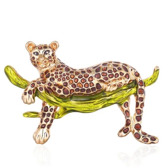 Leopard cat on branch brooch pin vintage style New enamel - Picture 2 of 15